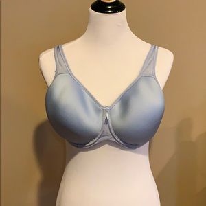 38DD BLUE WACOAL BRA. Good used condition